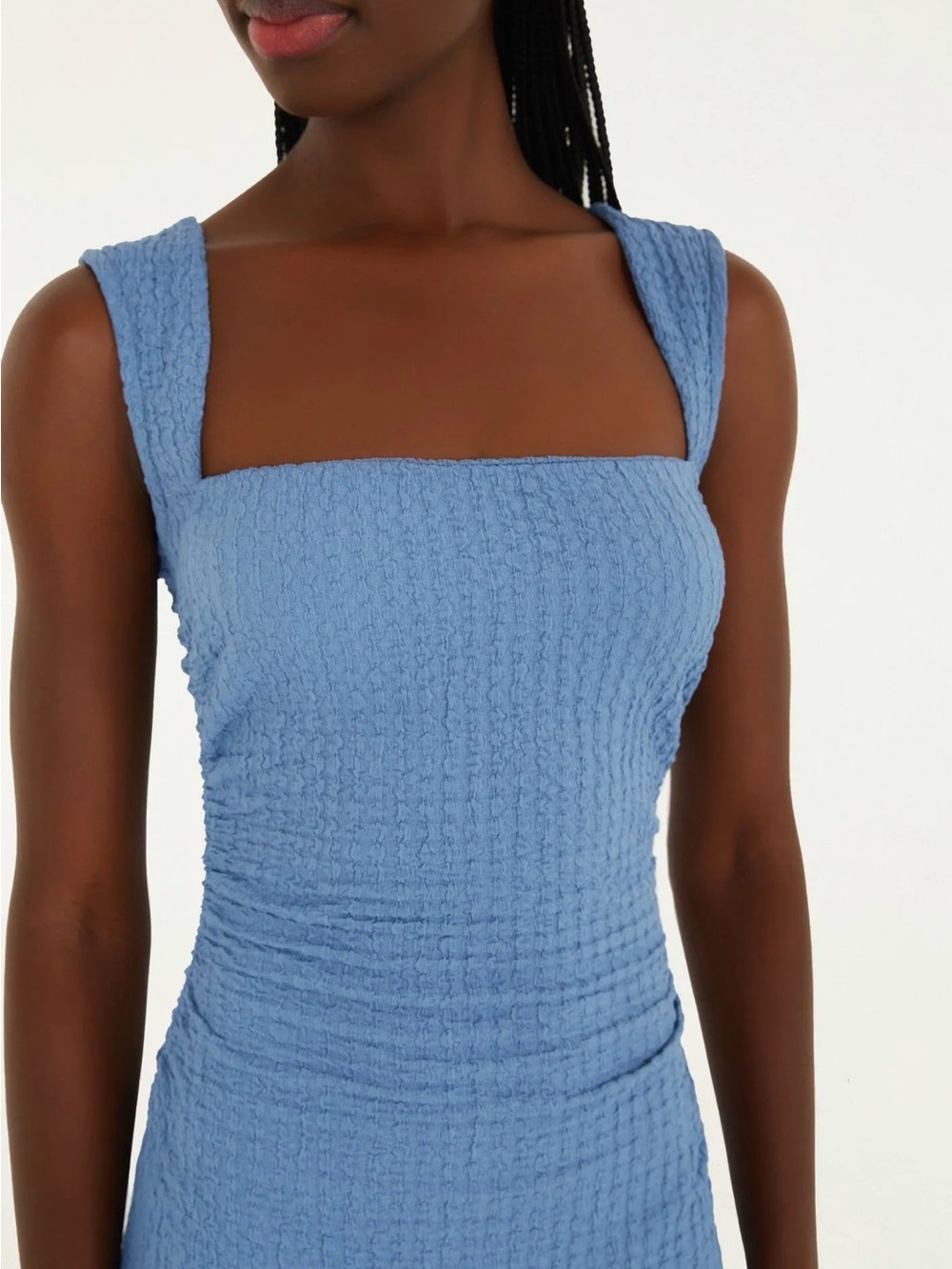 Farm Rio
Vestido Largo Ajustado Escote Cuadrado dress